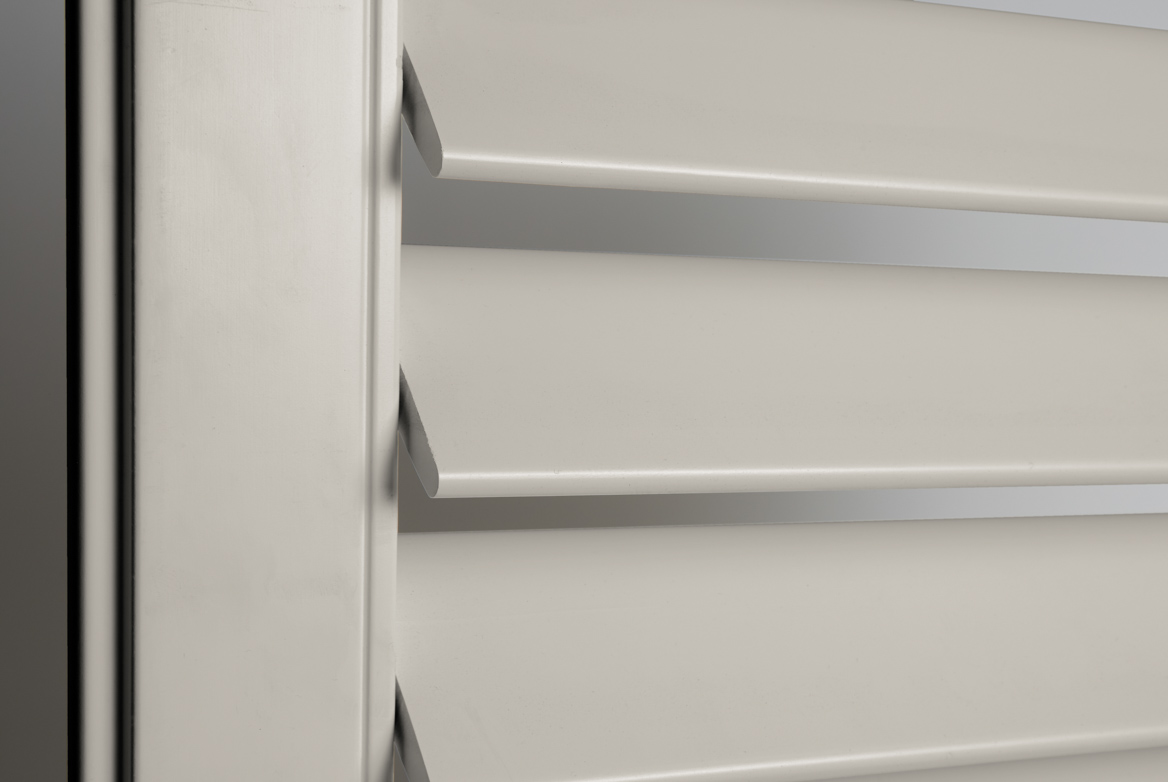 Ts 2021 Shutters Lightbox 2 Waterberry Pearl 1168X782