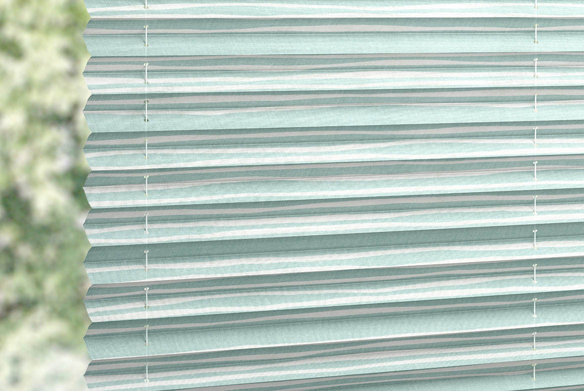 Aspect Skyline Pleated Blind | Thomas Sanderson™