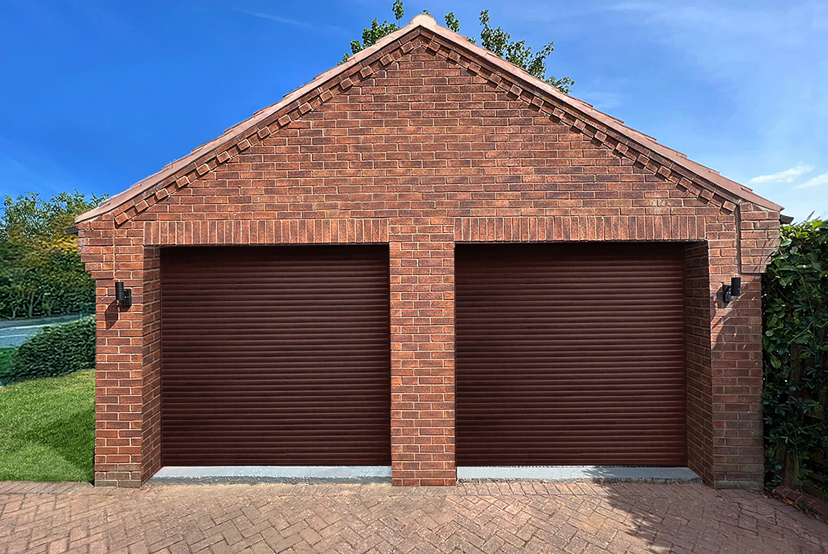 TS 2023 GARAGE DOOR MAHOGANY FOILED WOODGRAIN WEB ROOMSET ROLLER