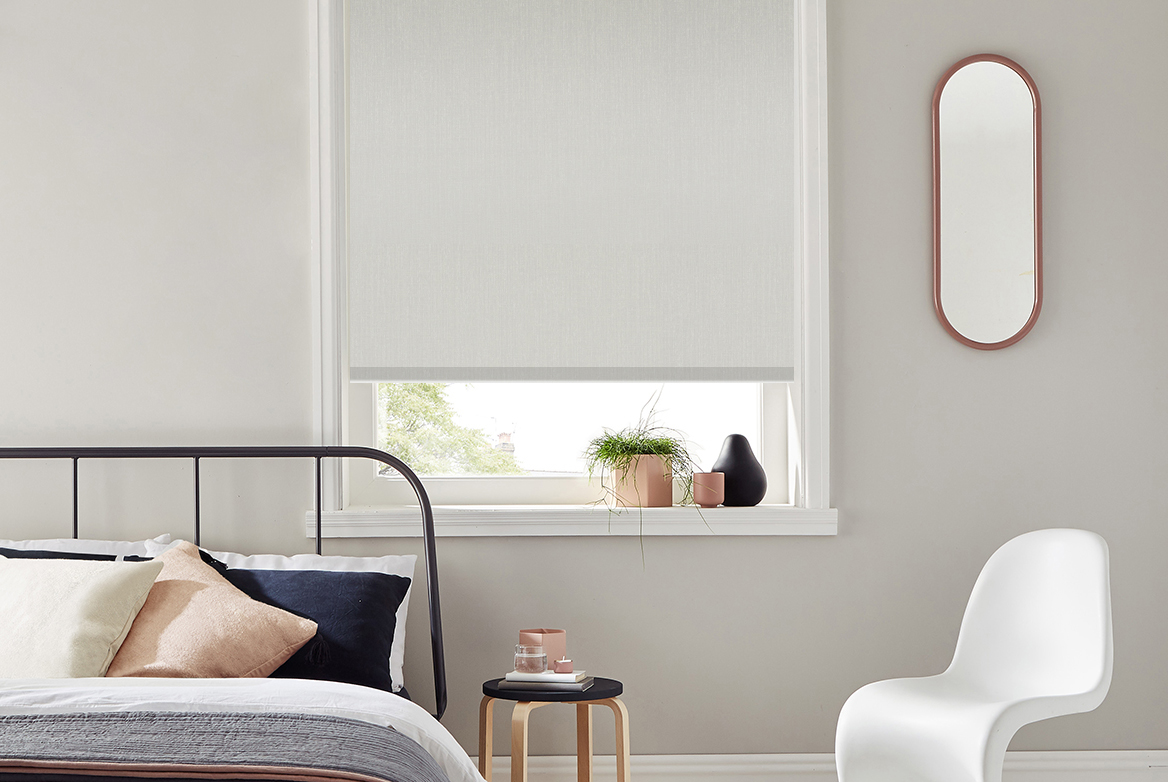TS 2023 ROLLER BLIND WEB ROOMSET BARHAM MILK