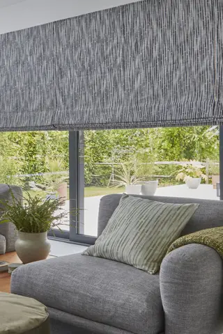 TS 2023 MOTORISATION LAUNCH ROMAN BLINDS AZALEA NIGHTSHADOW 014 1