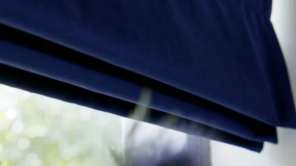 THO3740 TS MT Video05 Gallery 01 V02