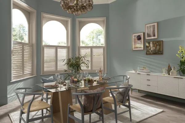 TS 2019 BURLEY SHUTTERS CONFORTH WHITE DINING MAIN SHOT SQUARE