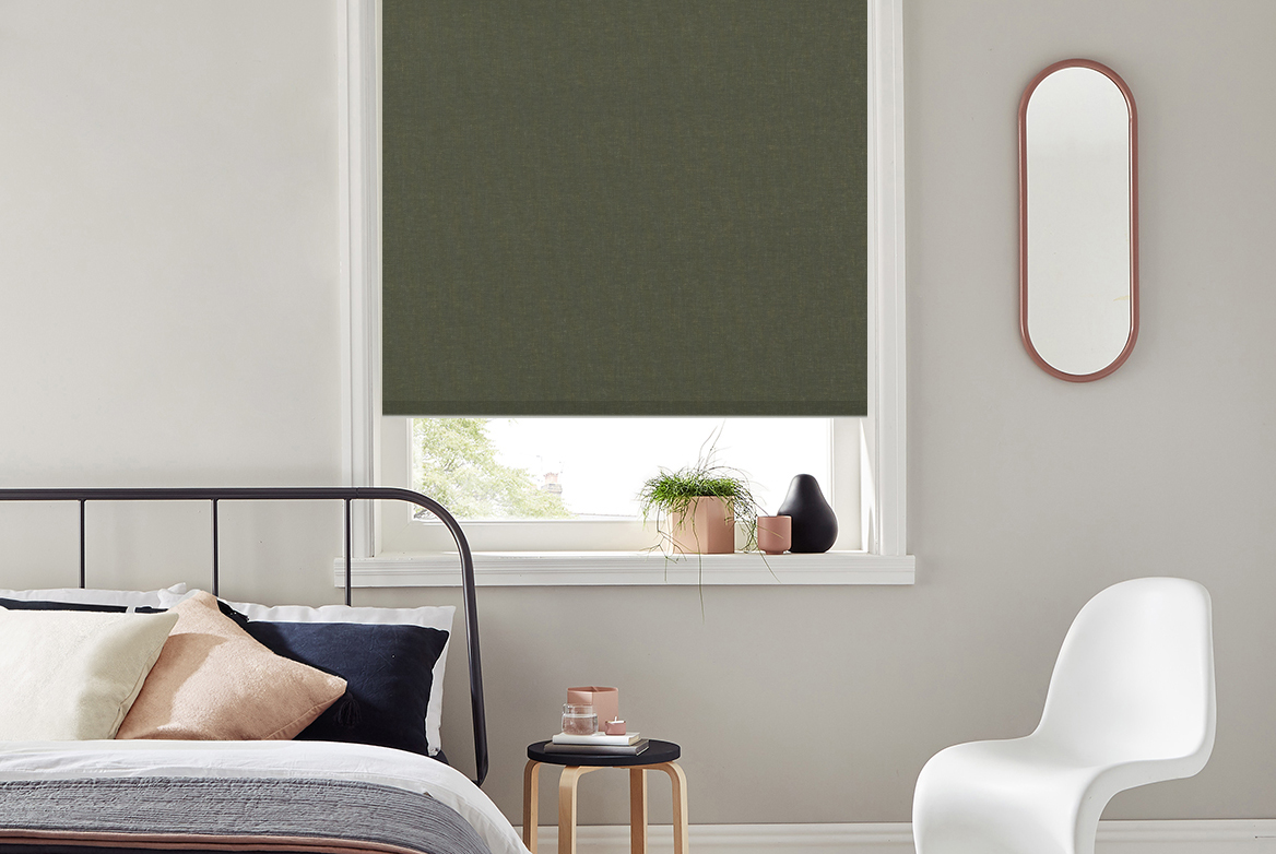 TS 2023 ROLLER BLIND WEB ROOMSET HURST BLACKOUT FOREST