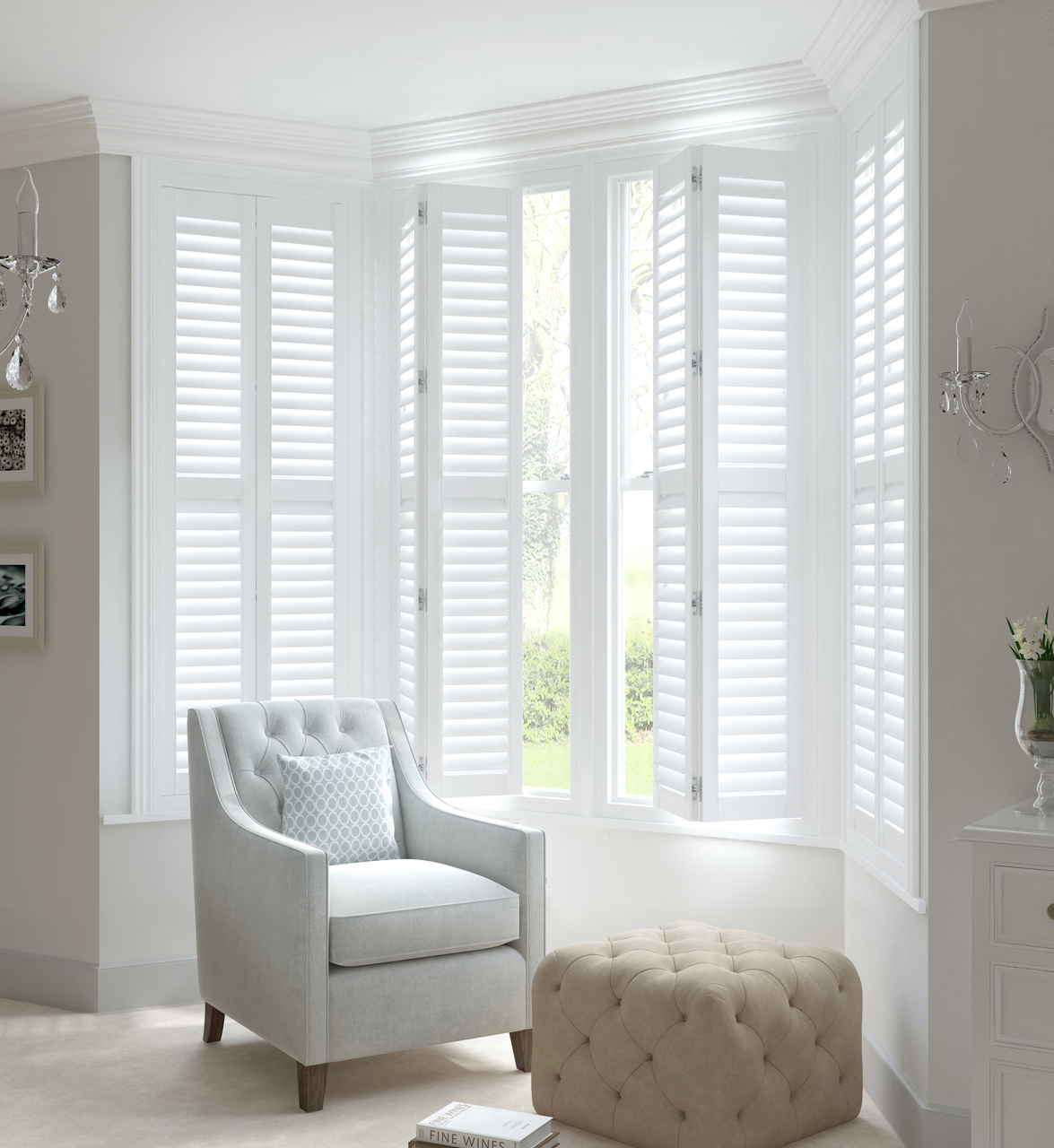 The Complete Guide to Bay Window Blinds and Shutters