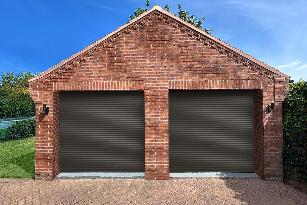 TS 2023 GARAGE DOOR BLACK RAL9005 WEB ROOMSET ROLLER