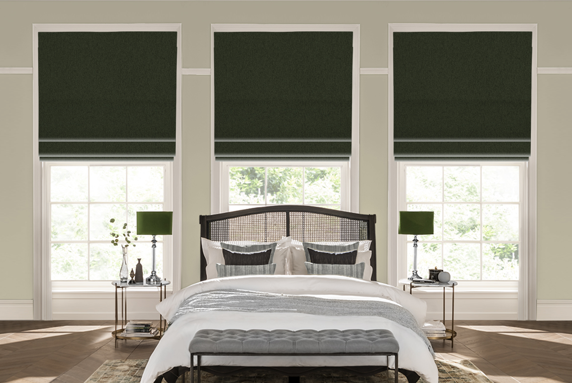 TS 2023 ROMAN BLINDS ROOMSET QUINCE BOUCLE FOREST