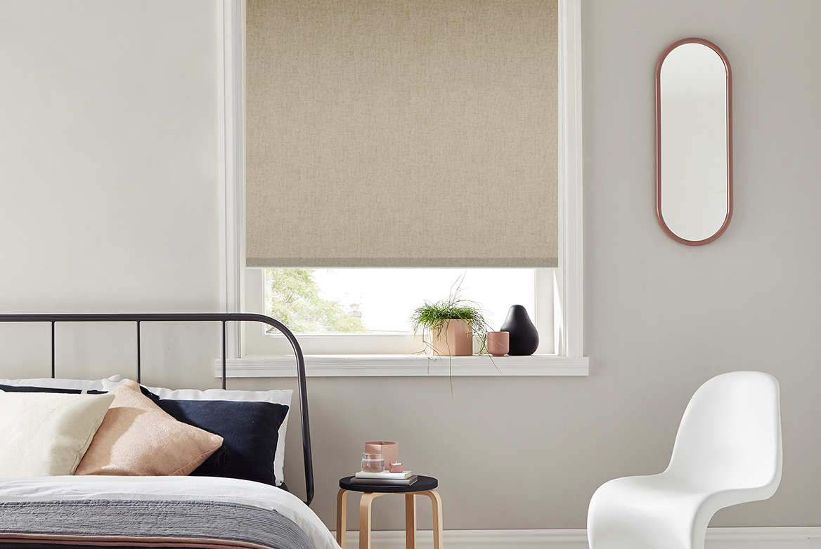 TS 2023 ROLLER BLIND WEB ROOMSET RUFUS MACADEMIA